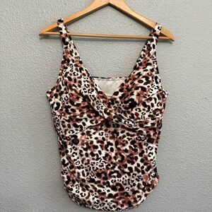 Animal Print Tankini top Size 1X (16W-18W) NWT